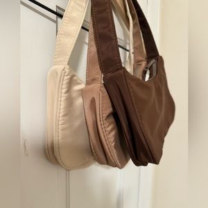 Nylon shoulder bags. Set of 3.